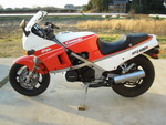     Kawasaki GPZ400R 1986  10